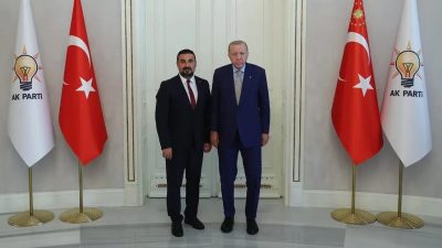 AK Parti Afyonkarahisar İl Başkanlığı’na atanan Dr. Özgür Kavak, Cumhurbaşkanı