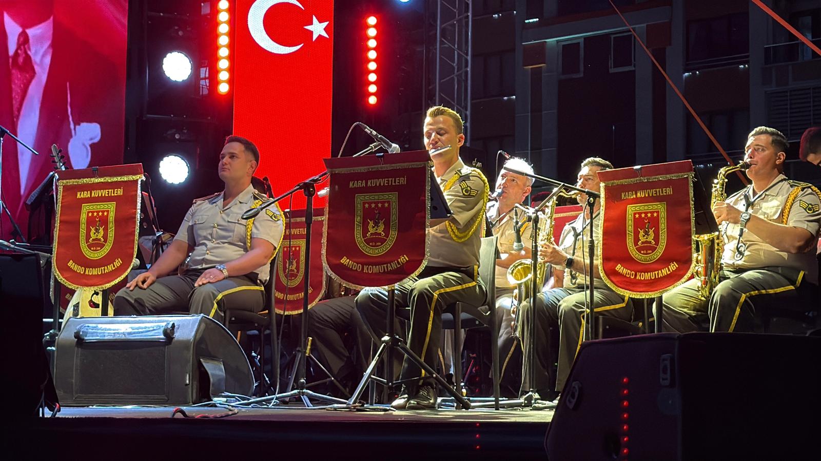 Zaferin Ezgileri Afyonkarahisar’da yankılandı