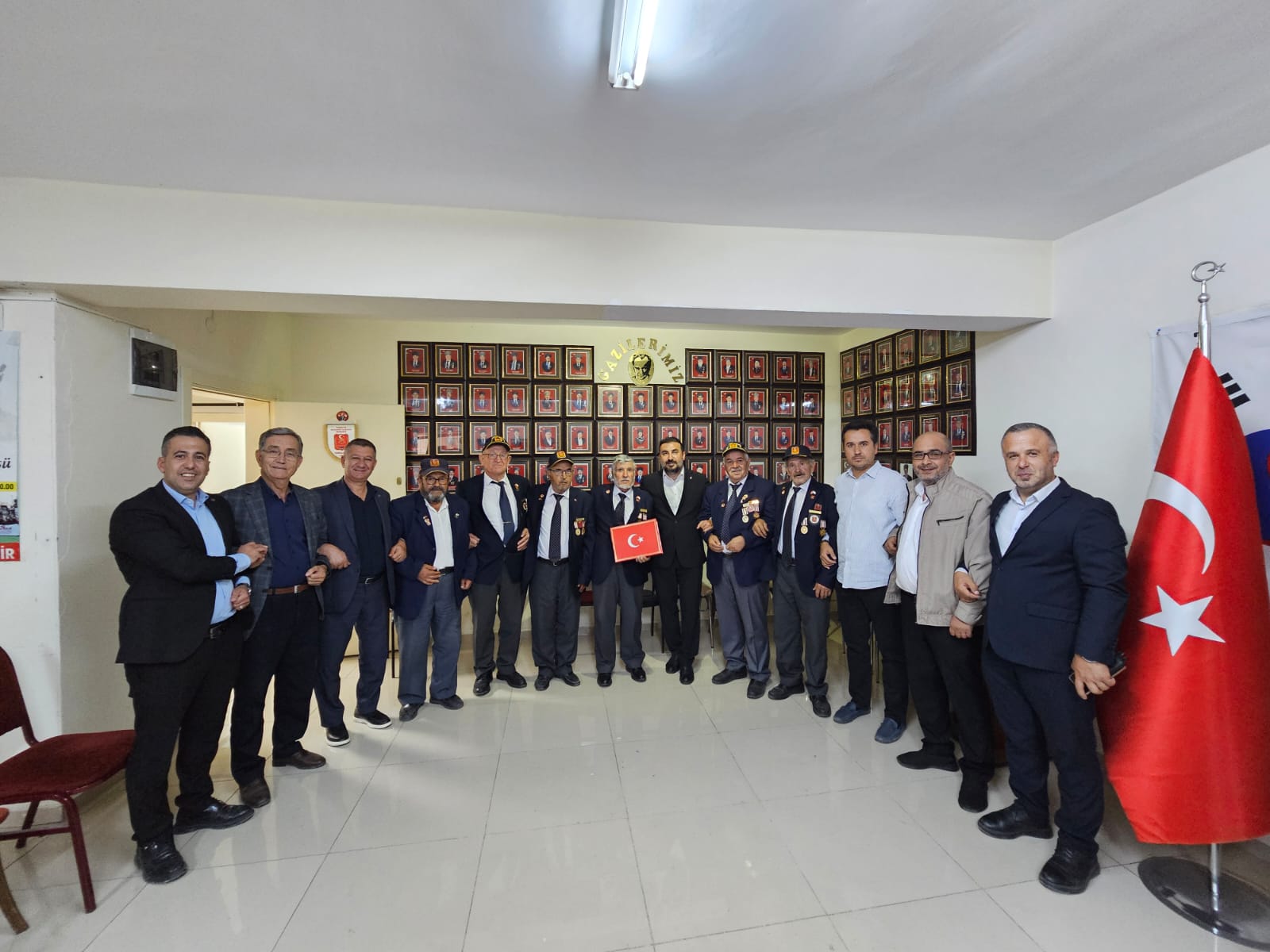 AK Parti İl Başkanı Kavak'ın ilk adresi şehit ve gaziler oldu