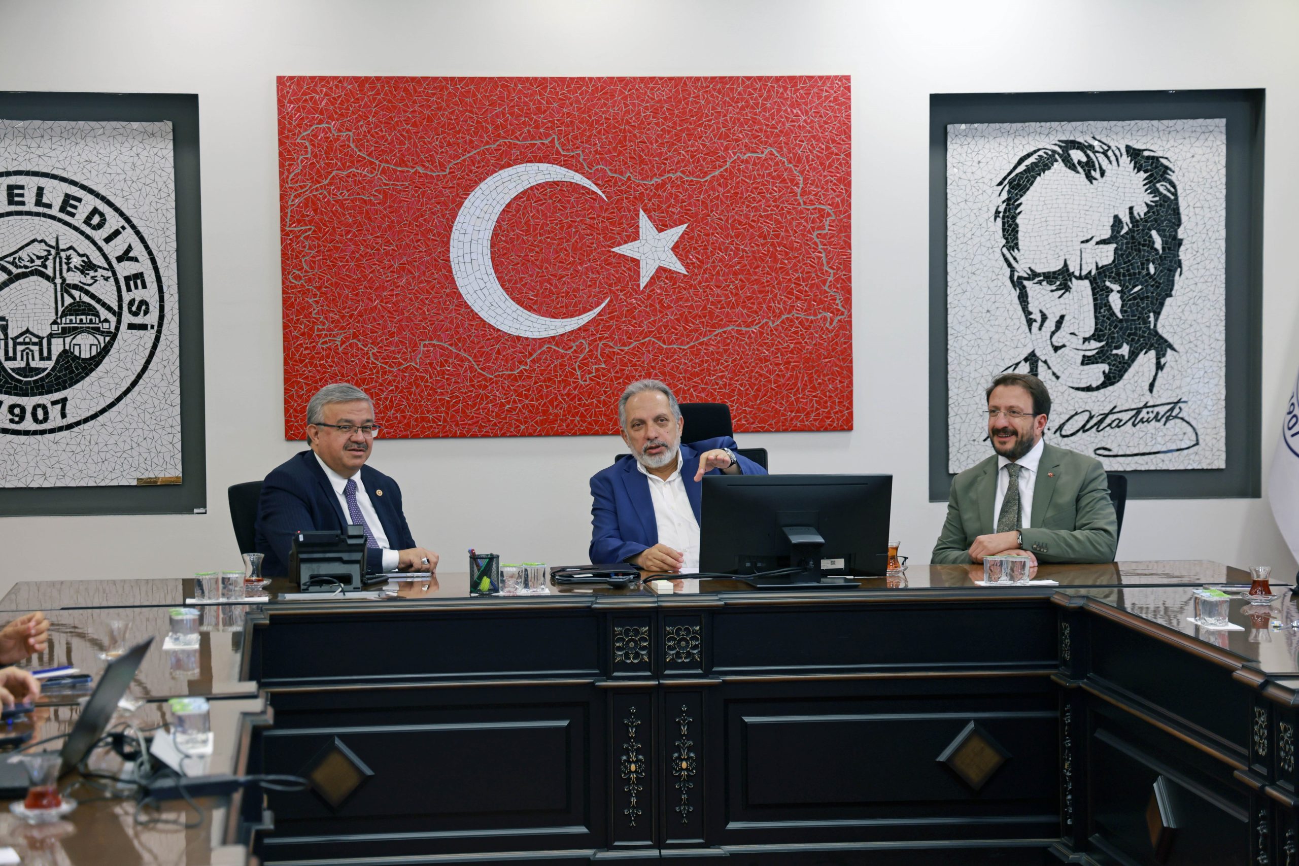 AK Parti Afyonkarahisar Milletvekili ve Kayseri İl Koordinatörü İbrahim Yurdunuseven,