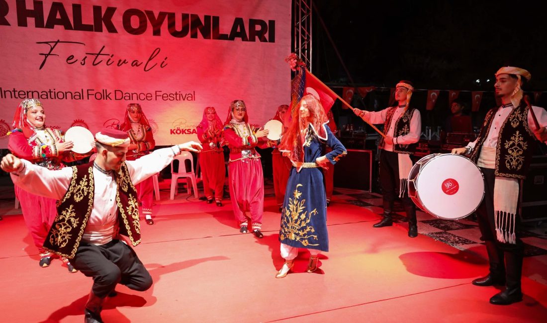 Afyonkarahisar Belediyesi tarafından Zafer Haftası etkinlikleri kapsamında Bülent Ecevit Parkı