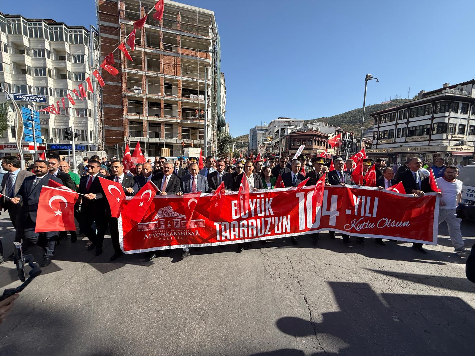 Zafer coşkusu sokaklara taştı