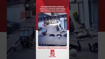 Motosikletin kapıya çarpması sonucu üç güvenlik görevlisinin yere düştüğü anlar