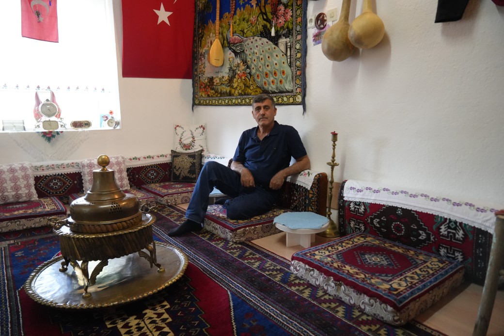 İki parçayla başladı, 35 yılda 3 bin eşyalık müze kurdu 2 İki parçayla başladı, 35 yılda 3 bin eşyalık müze kurdu