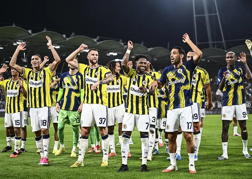 UEFA Şampiyonlar Ligi play-off turunda Fransa temsilcisi Olympique Lyon ile