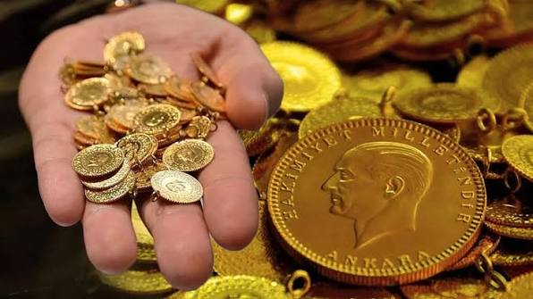 Altın fiyatları: Yarım altın ne kadar? 3 Altın fiyatları: Yarım altın ne kadar?
