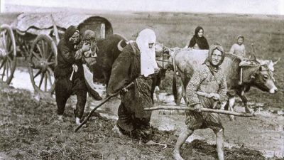Şimdiki gençler bilmez kağnıyı. &nbsp; Kurtuluş Savaşının önemli unsurudur kağnı.