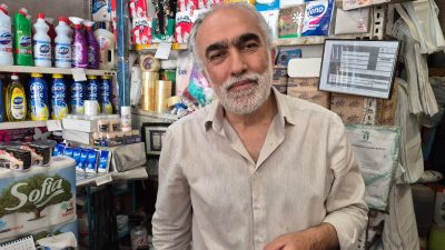 Eskişehir’de esnaflık yapan Ali Karasoy, daha önce alışveriş yaptıkları dükkânı