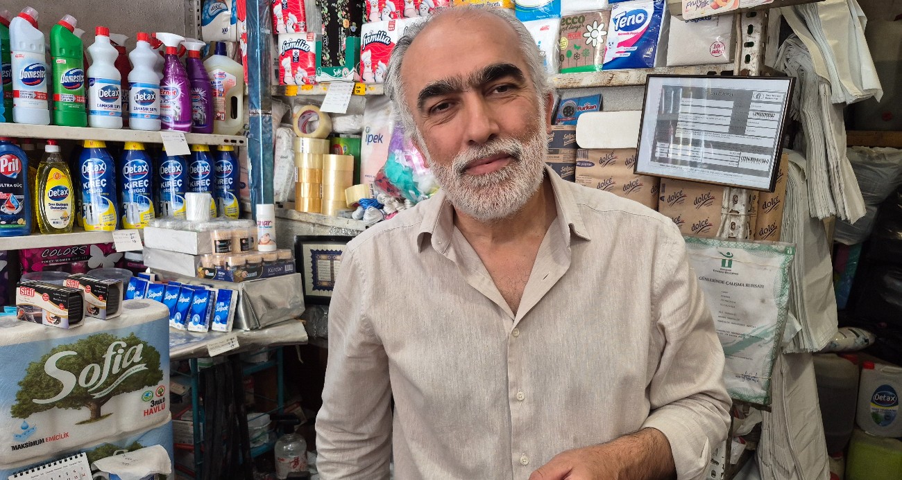 Eskişehir’de esnaflık yapan Ali Karasoy, daha önce alışveriş yaptıkları dükkânı