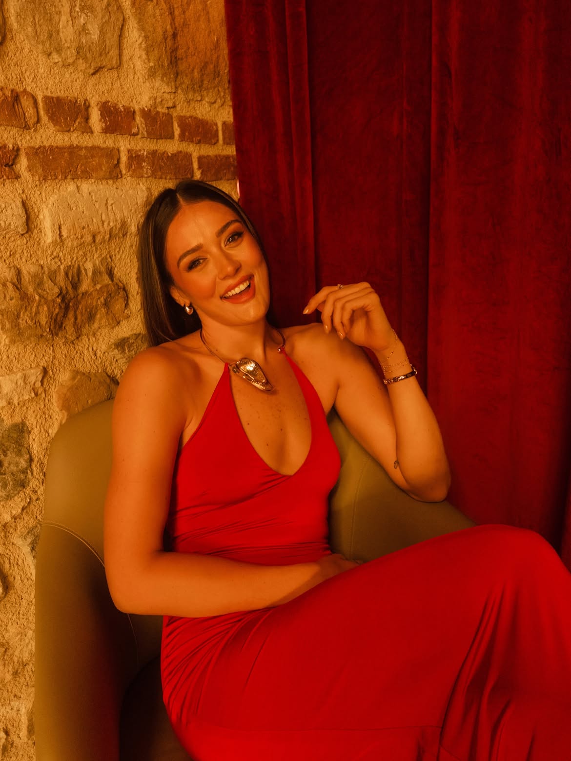 Gala gecesinde Zehra Güneş şıklığı 1 Gala gecesinde Zehra Güneş şıklığı