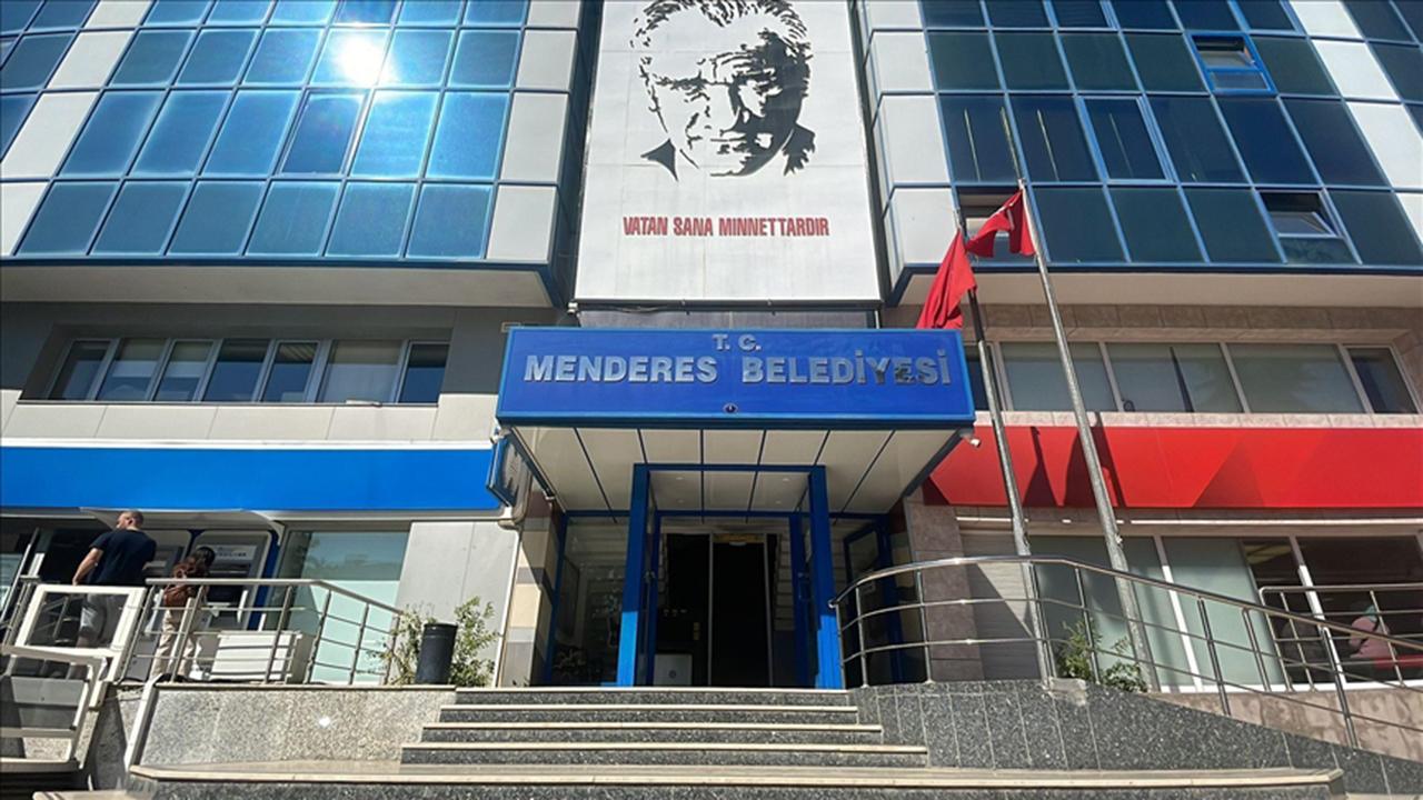 İzmir Menderes Belediyesi’ne yönelik yürütülen rüşvet, irtikap, resmi belgede sahtecilik,