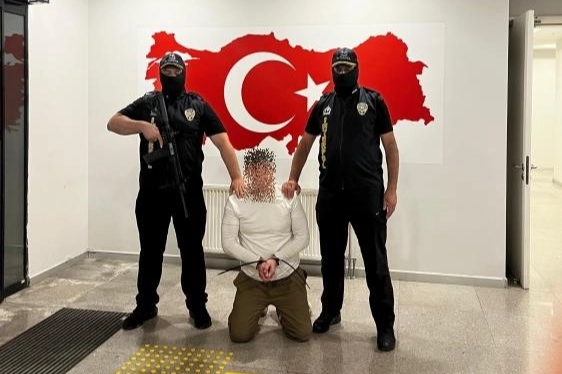 31 Ekim 2017 tarihinde hakkında Kırmızı Bülten yayımlanan suç örgütü