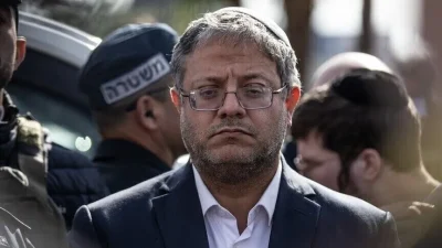 İsrail'in aşırı sağcı Ulusal Güvenlik Bakanı Itamar Ben-Gvir, Filistinli kadın