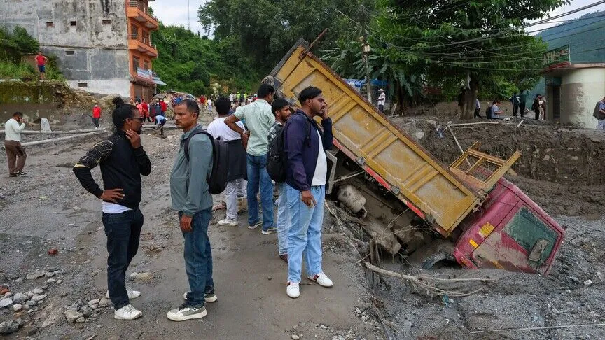 Nepal'in Çin sınırına yakın Rasuwa bölgesinde ve çevresinde meydana gelen