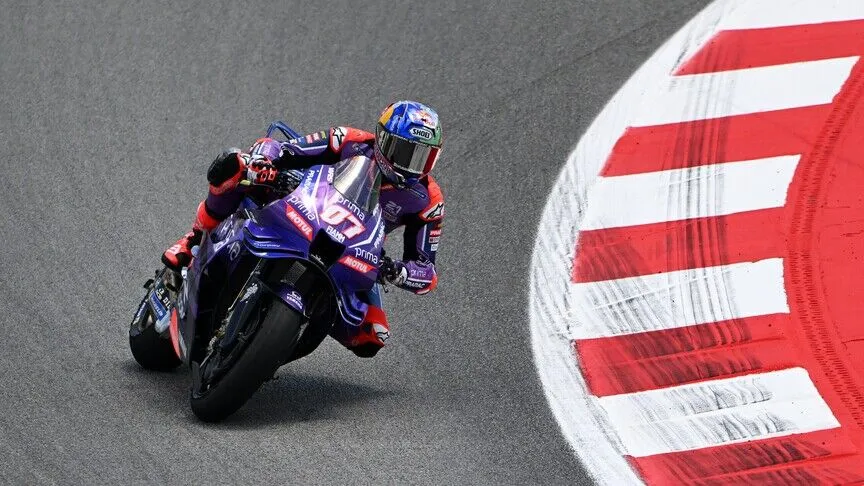 Milli motosikletçi Toprak Razgatlıoğlu, MotoGP Dünya Şampiyonası'nın 12. etabı Büyük