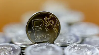 Rusya'da büyük bankalar ve perakende şirketleri, yarından itibaren dijital rubleyle