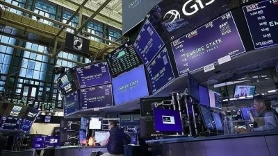 Küresel piyasalarda, ABD'de enflasyonun yavaşlaması ve olumlu sinyaller veren şirket