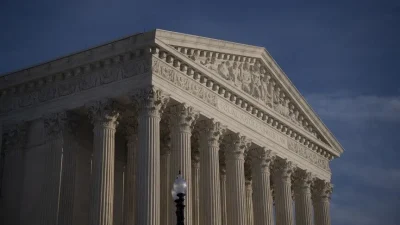 ABD'nin New York eyaletindeki bir bölge mahkemesinden, Başkan Donald Trump