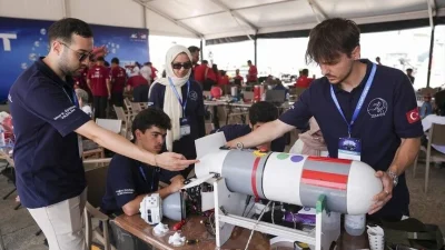 TEKNOFEST Mavi Vatan kapsamında düzenlenen su altı roket yarışmasına katılan