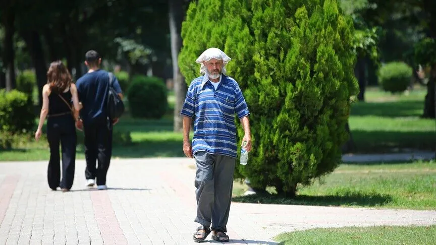 Türkiye, ağustosun ilk günlerinde etkili olması beklenen eyyam-ı bahur sıcaklarıyla