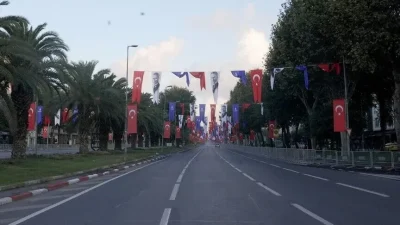 İstanbul'da 30 Ağustos Zafer Bayramı kutlaması dolayısıyla bazı yollar trafiğe