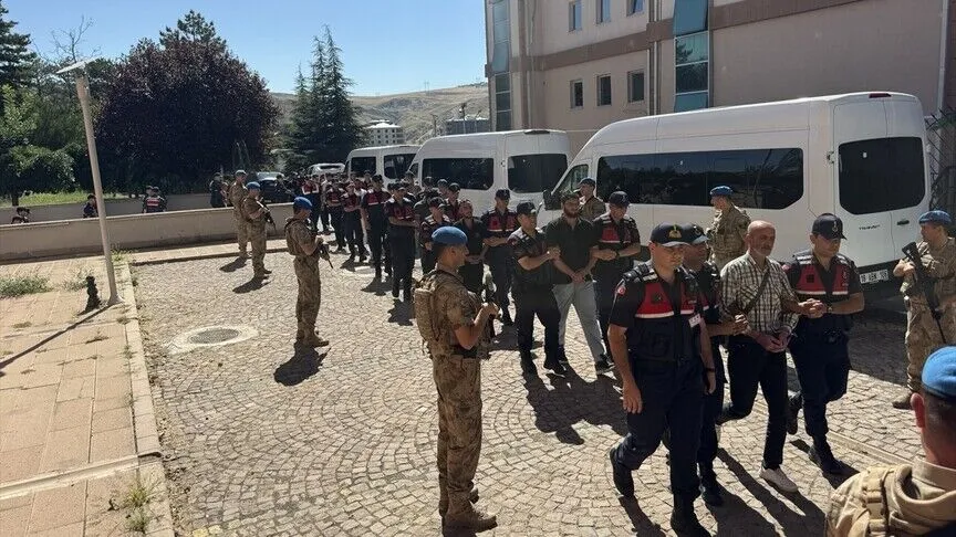 Çankırı merkezli 19 ilde düzenlenen yasa dışı bahis operasyonlarında 39