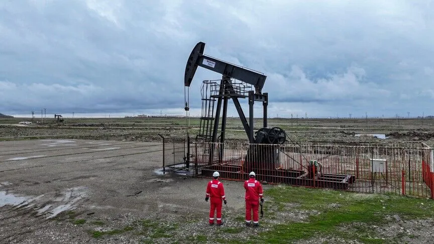 Bakan Bayraktar, Türkiye'nin enerjide tam bağımsızlık hedefi doğrultusunda üç kıtada