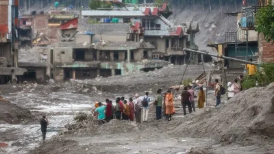 Nepal'in Çin sınırına yakın Rasuwa bölgesi ve çevresinde meydana gelen