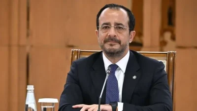 Güney Kıbrıs Rum Yönetimi'nde (GKRY) yayın yapan Politis gazetesi, İsrail'deki