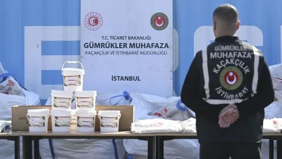 Ticaret Bakanlığı Gümrükler Muhafaza ekipleri ve Jandarma Genel Komutanlığı, narkotik