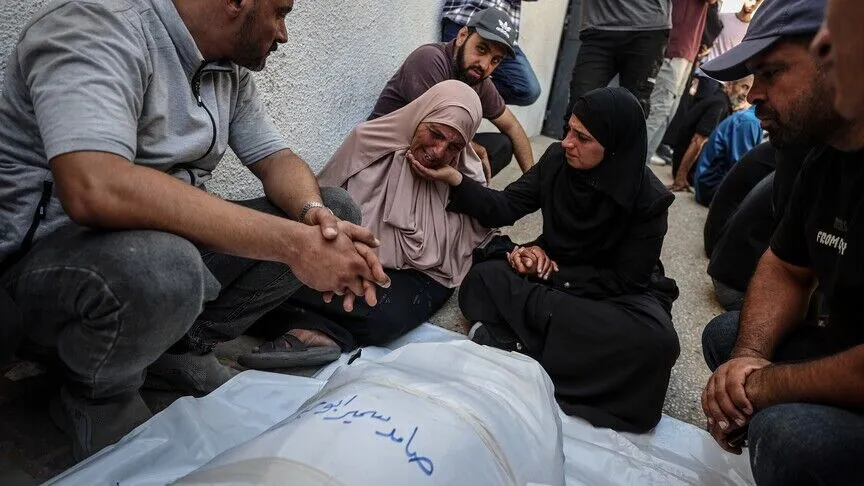 İsrail ordusunun ateşkese rağmen Gazze Şeridi'nin orta kesimine düzenlediği hava