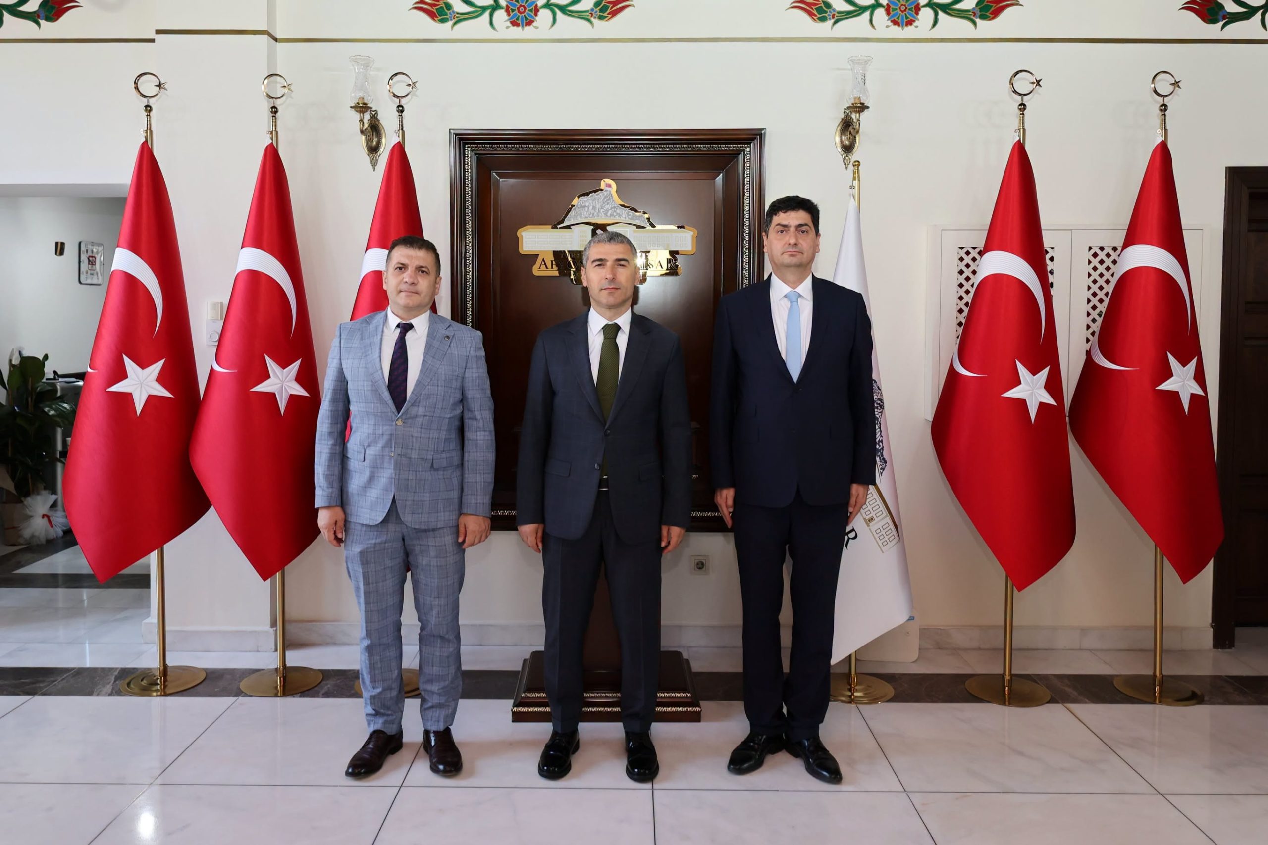 Üç isme yeni görev