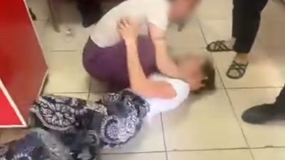 Adana'da 3 ay önce girdikleri evden 1.5 milyon değerinde altın,