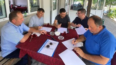 Afyonkarahisar Tarım ve Orman İl Müdürlüğü tarafından başlatılan buzağı kayıplarının azaltılması