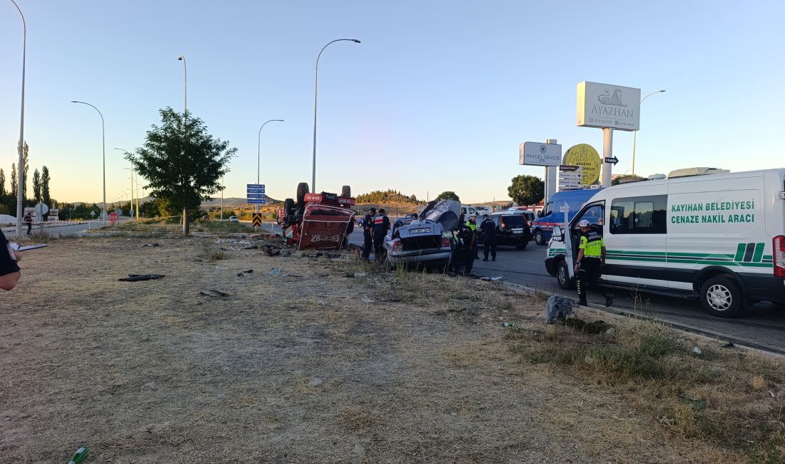 Antalya'daki orman yangınından dönen Eskişehir Orman Bölge Müdürlüğüne ait arazözün