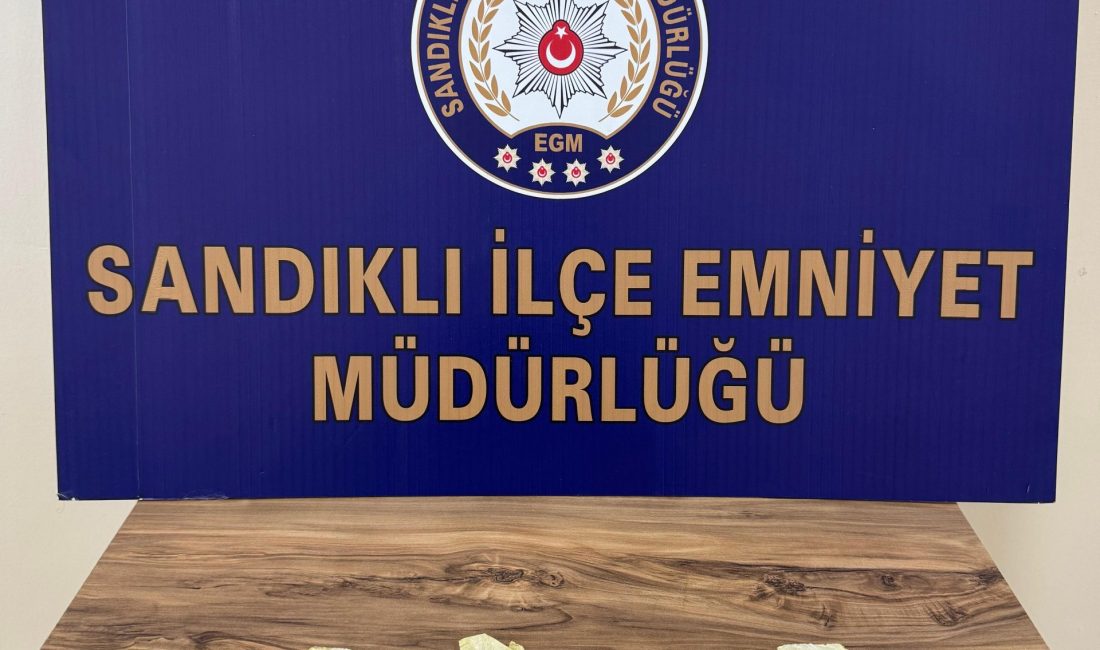 Afyonkarahisar’ın Sandıklı ilçesinde polis ekipleri tarafından uyuşturucu madde kullanan, temin