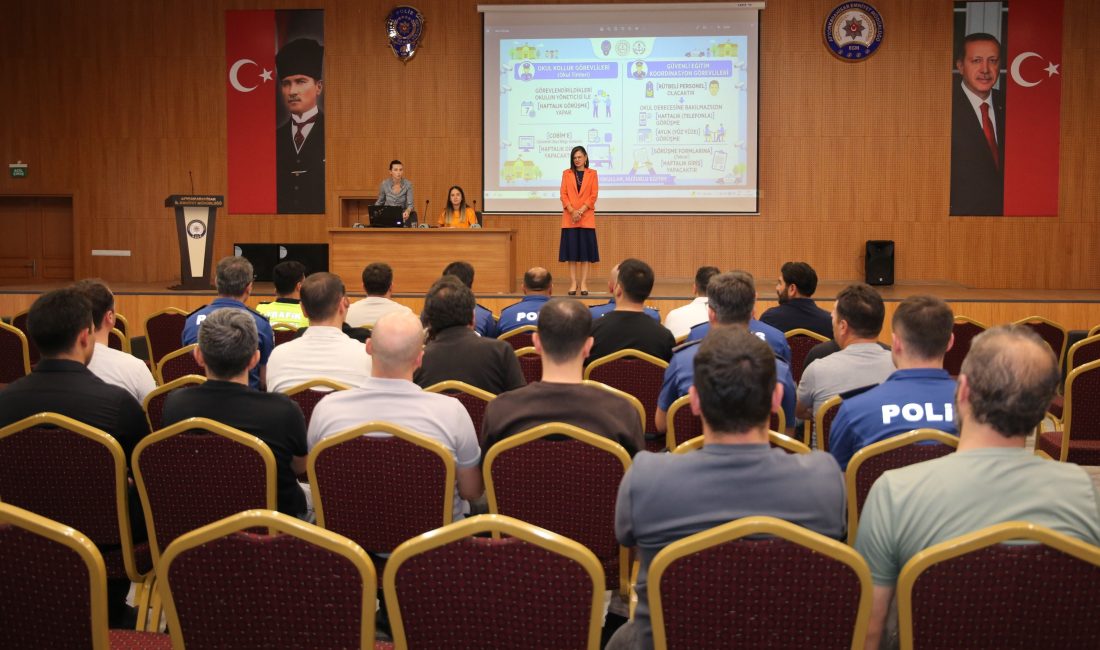 Afyonkarahisar İl Emniyet Müdürlüğü tarafından, yeni eğitim ve öğretim yılında