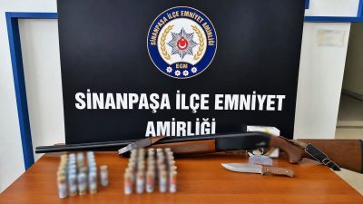 Afyonkarahisar’da sosyal medya üzerinden silah ve mühimmat paylaşımları yaptığı tespit