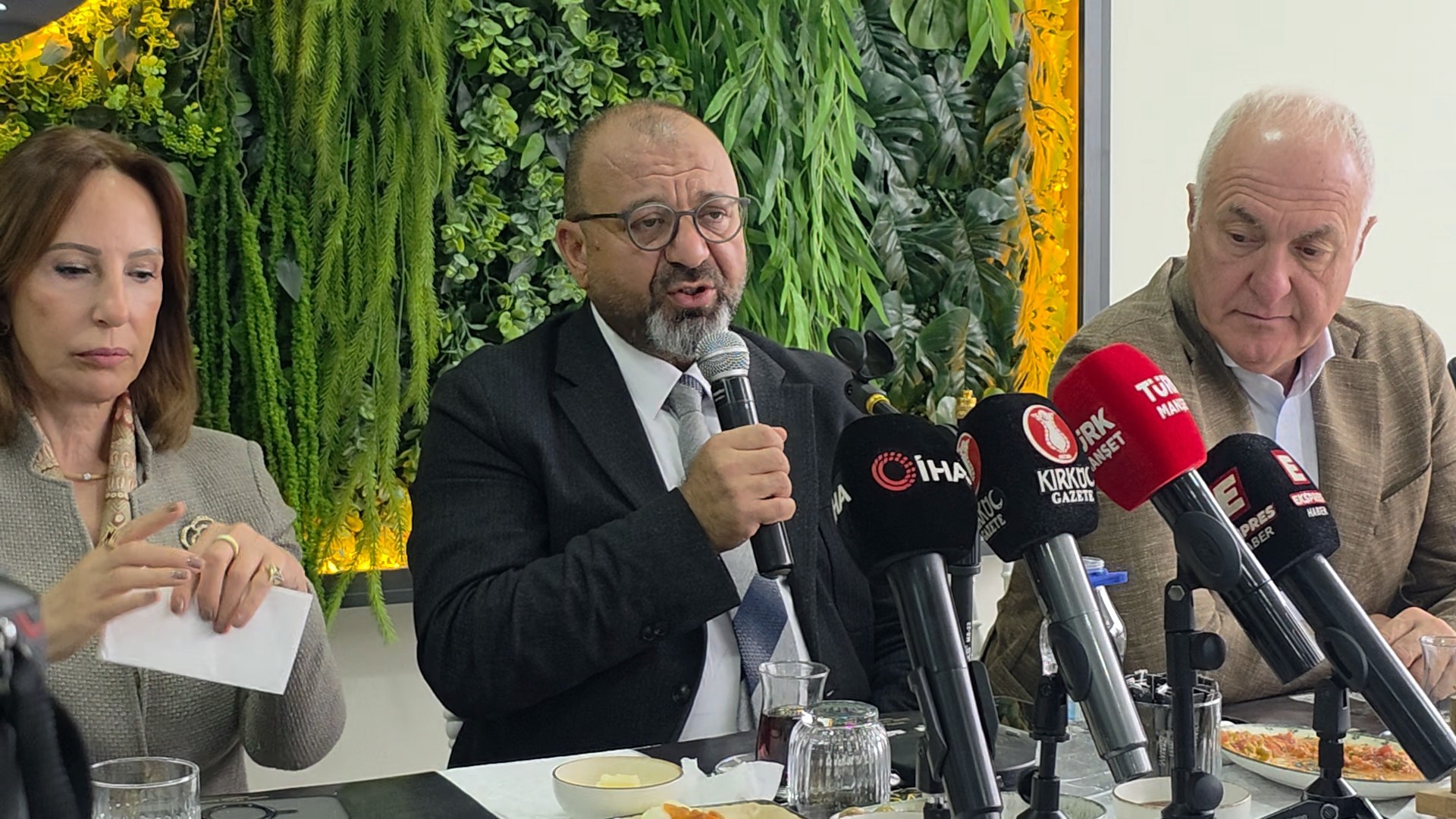 Kütahya OSB'de geleceğe dönük projeler masaya yatırıldı 2 Kütahya OSB'de geleceğe dönük projeler masaya yatırıldı
