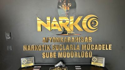 Afyonkarahisar'da aralarında Devlet Hastanesi doktor ve tıbbı sekreterlerinin de bulunduğu
