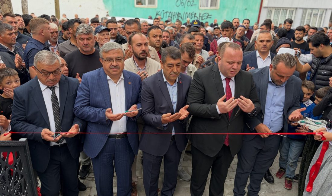 Afyonkarahisar’ın Şuhut ilçesine bağlı Başören Köyü’nde yapımı tamamlanan cami, düzenlenen