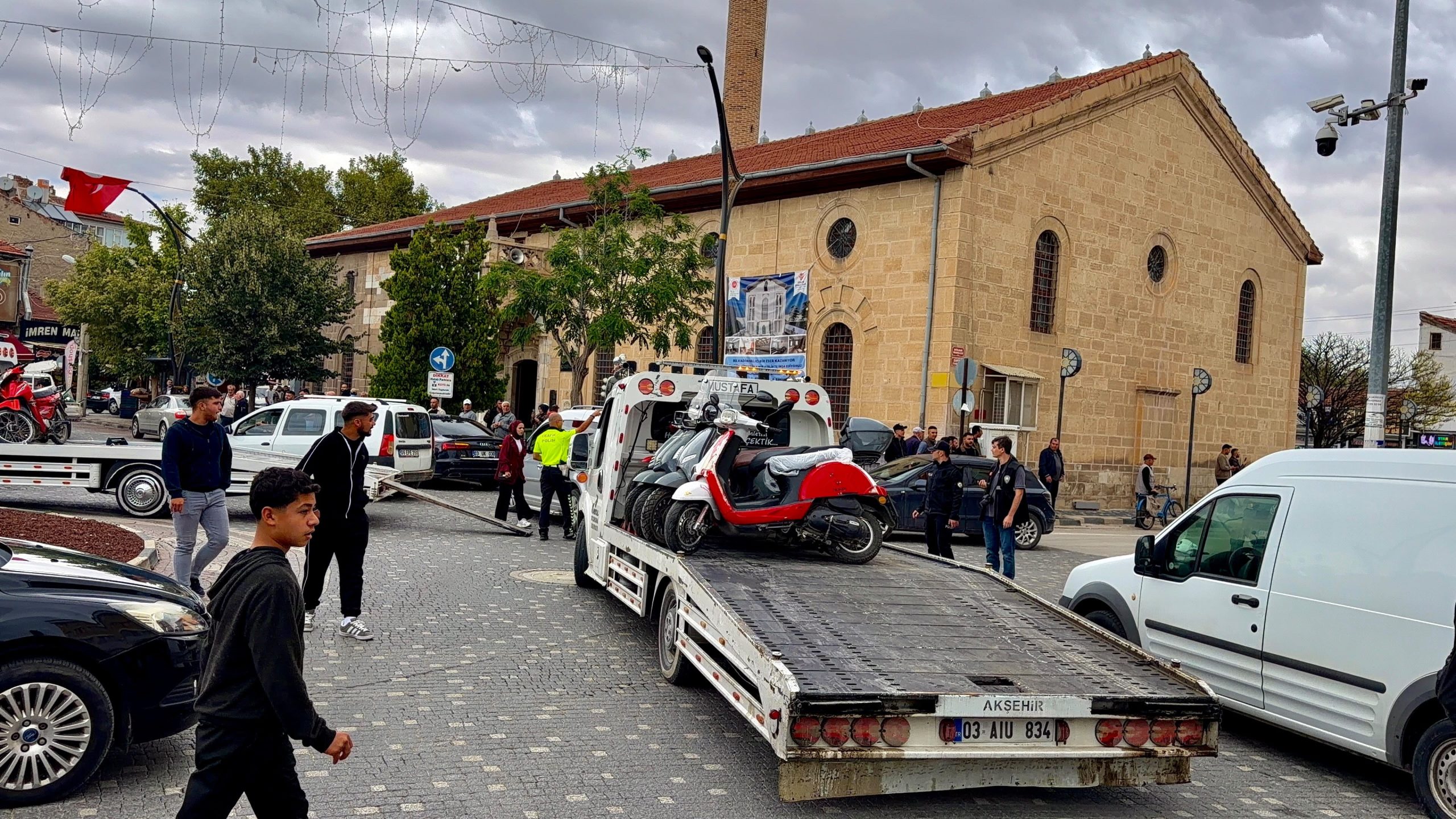 Afyonkarahisar’ın Bolvadin ilçesinde, halkın huzur ve güvenliğini sağlamak amacıyla geniş