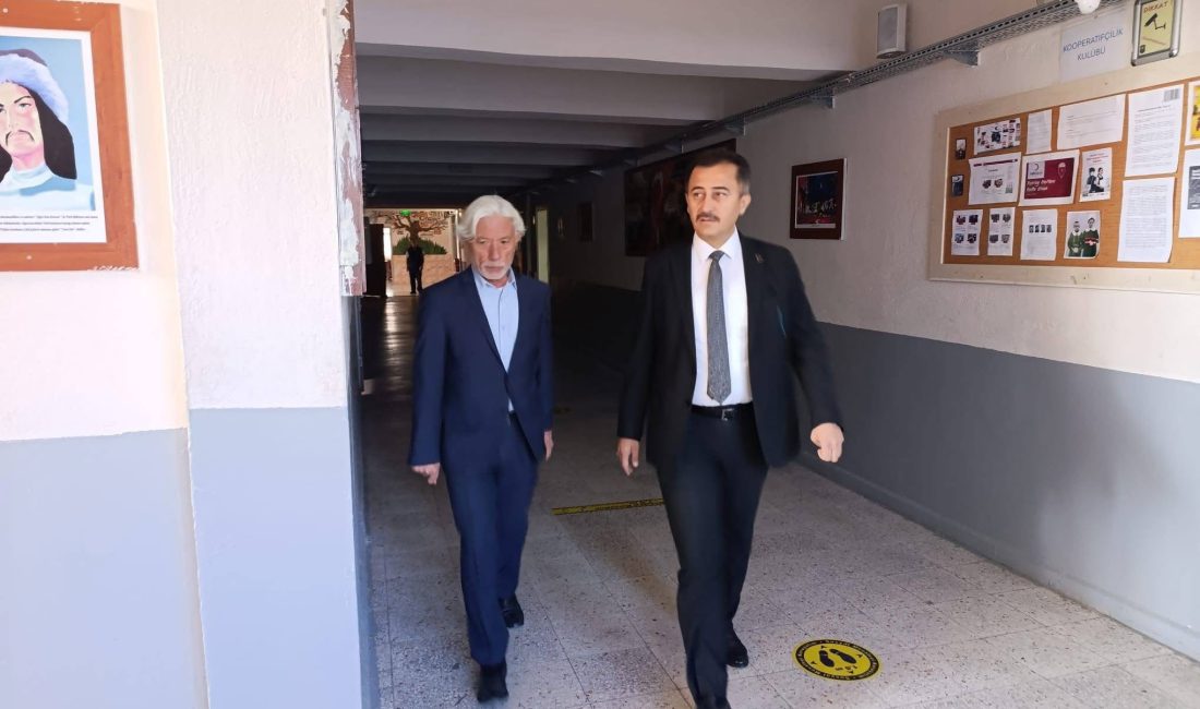 Afyonkarahisar’ın Bolvadin İlçe Millî Eğitim Müdürü Mehmet Ali Keleş, ilçedeki