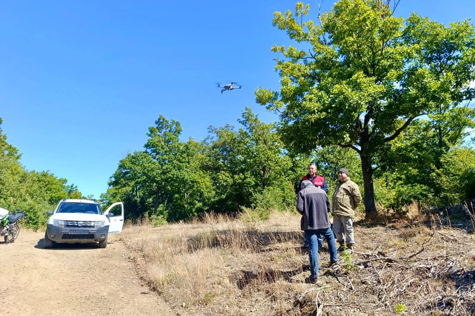 Afyonkarahisar’ın Sultandağı ilçesinde kaybolan 9 büyükbaş hayvan, dron destekli arama