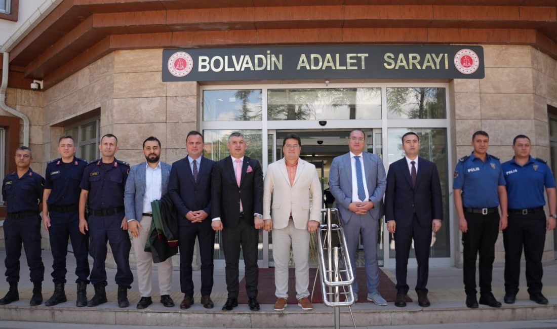 Adli Yılın başlaması dolayısıyla Bolvadin’de düzenlenen açılış töreni, adalet teşkilatının