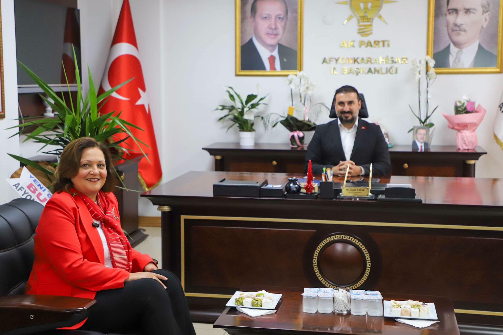 Başkan Köksal’dan AK Parti’ye hayırlı olsun ziyareti