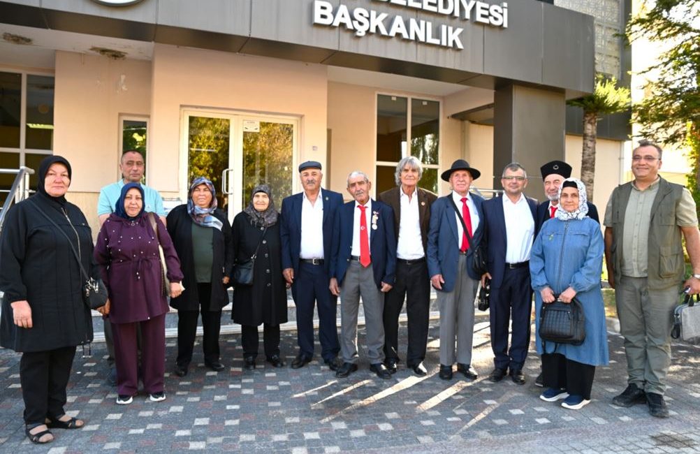 Emirdağ Belediyesi, Gaziler Haftası kapsamında ilçede yaşayan gaziler ile şehit