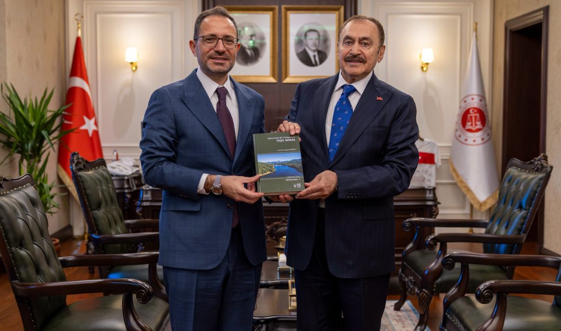Eski Orman ve Su İşleri Bakanı Prof. Dr. Veysel Eroğlu,