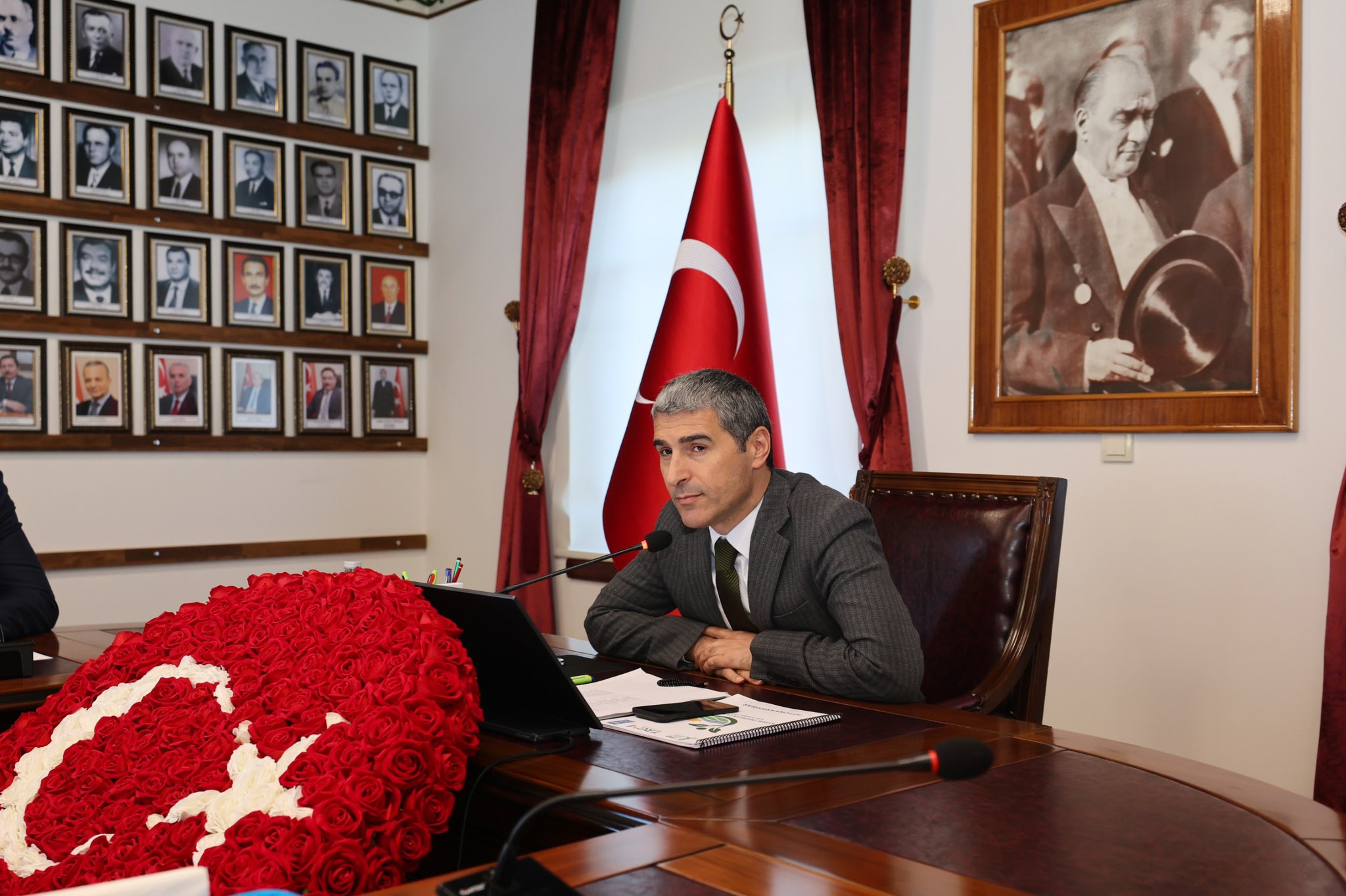 Afyonkarahisar’da kırsal kalkınma için önemli adım: 129 köyde çalışma yürütülecek 1 Afyonkarahisar’da kırsal kalkınma için önemli adım: 129 köyde çalışma yürütülecek