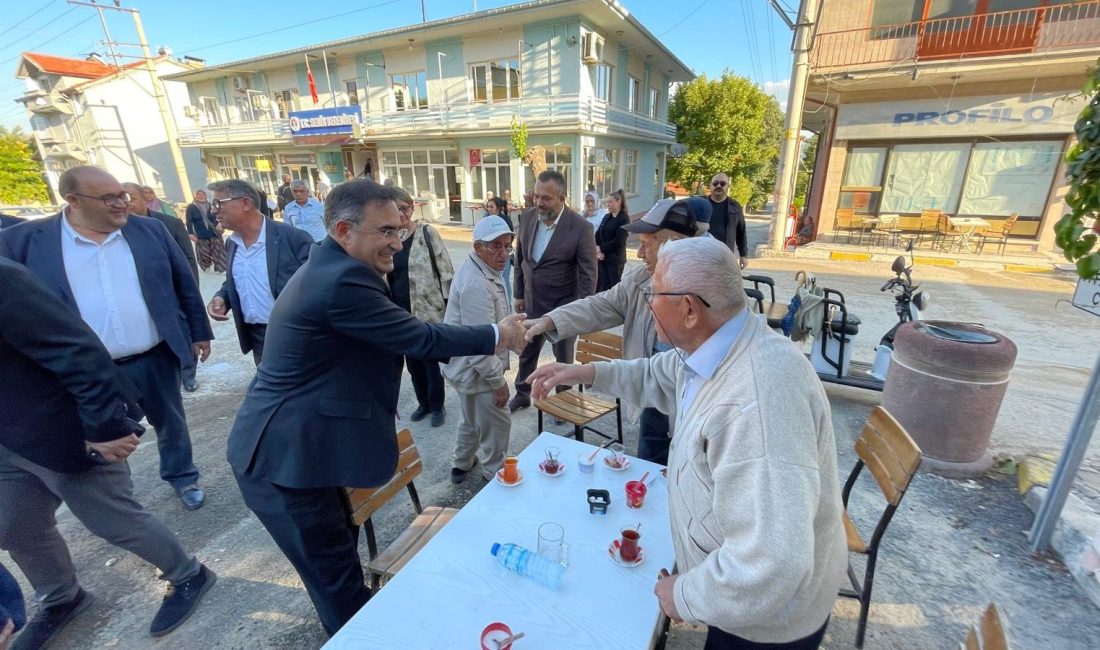 AK Parti Afyonkarahisar Milletvekili Dr. Hasan Arslan, Senir beldesinde esnaf